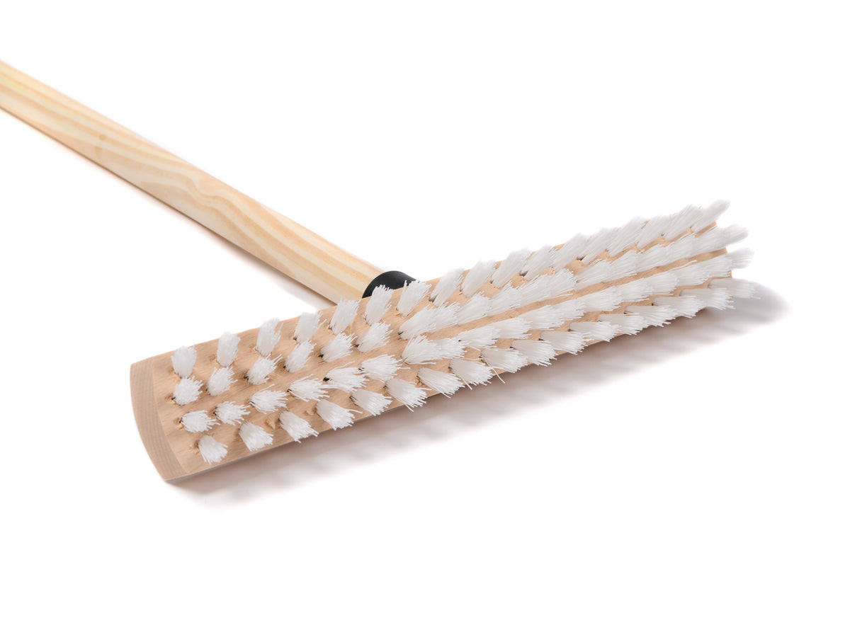 Schrubber 30 cm mit Holzstiel – PPN-Borsten, robust & langlebig