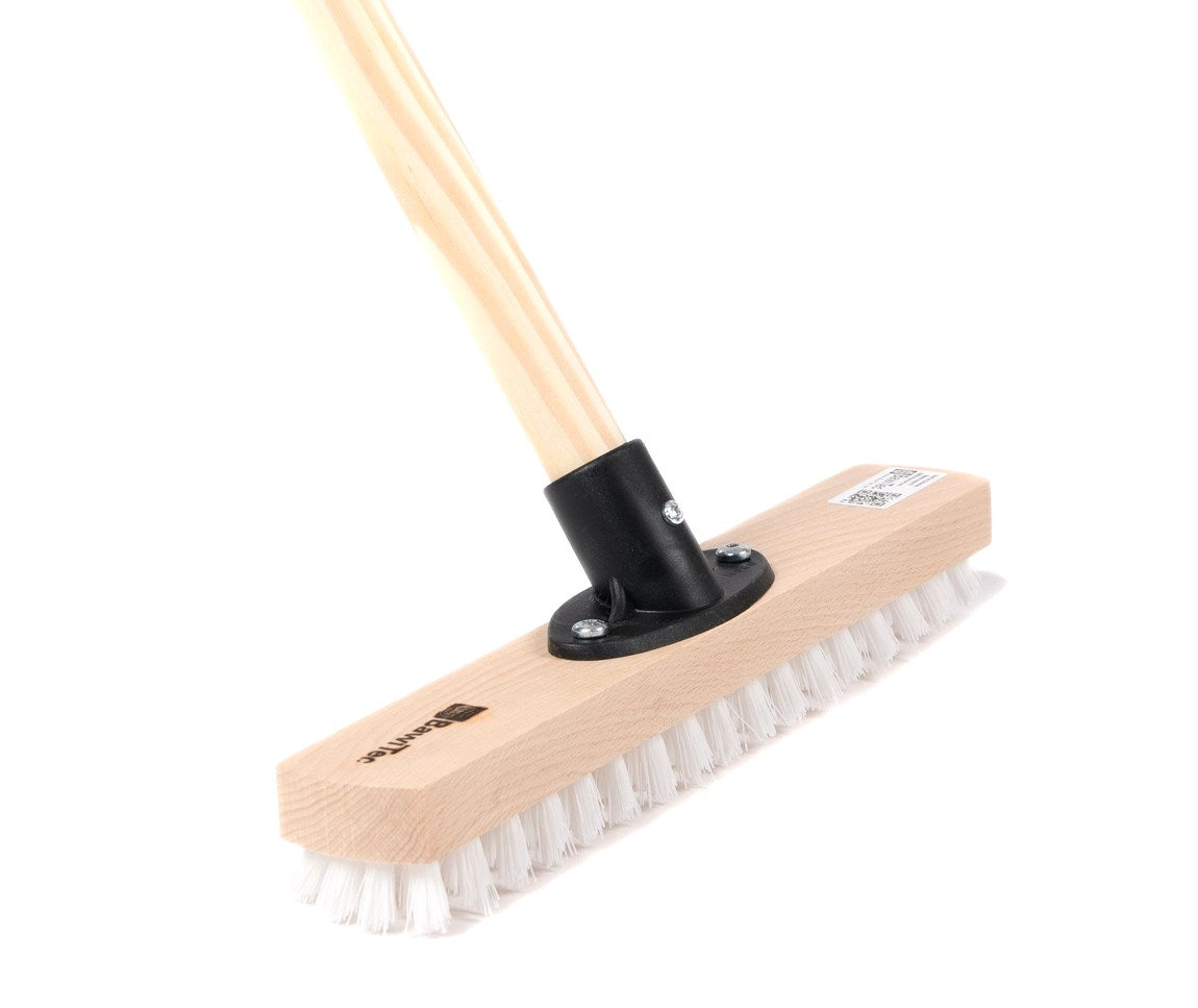 Wiper scrubber 30cm wide with wooden handle 120cm or 140cm length ppn plastic bristles