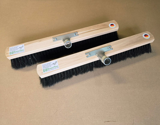 2 Kehrbesen Naturhaar-Roßhaar 50cm mit Metall-Stielhalter (B-Ware)