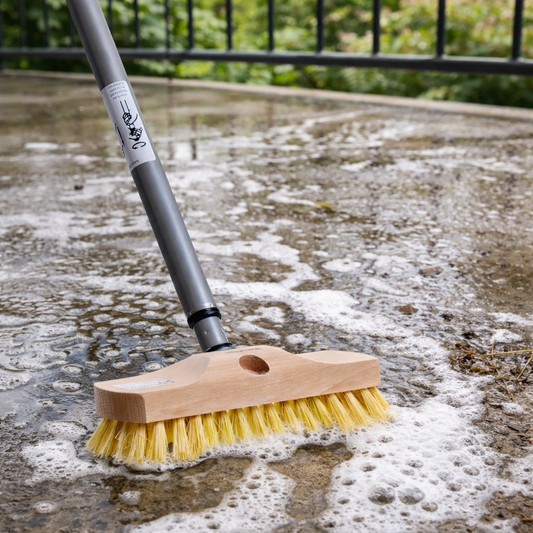 Qualitäts Schrubber mit Bart/Borstenrand und Teleskopstiel 200cm MyprenFibre-Borsten Breite 22cm