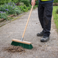 Robuster Straßenbesen Stall- und Gartenbesen extra lange PT-Borsten Besen