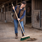 Robuster Straßenbesen Stall- und Gartenbesen extra lange PT-Borsten Besen